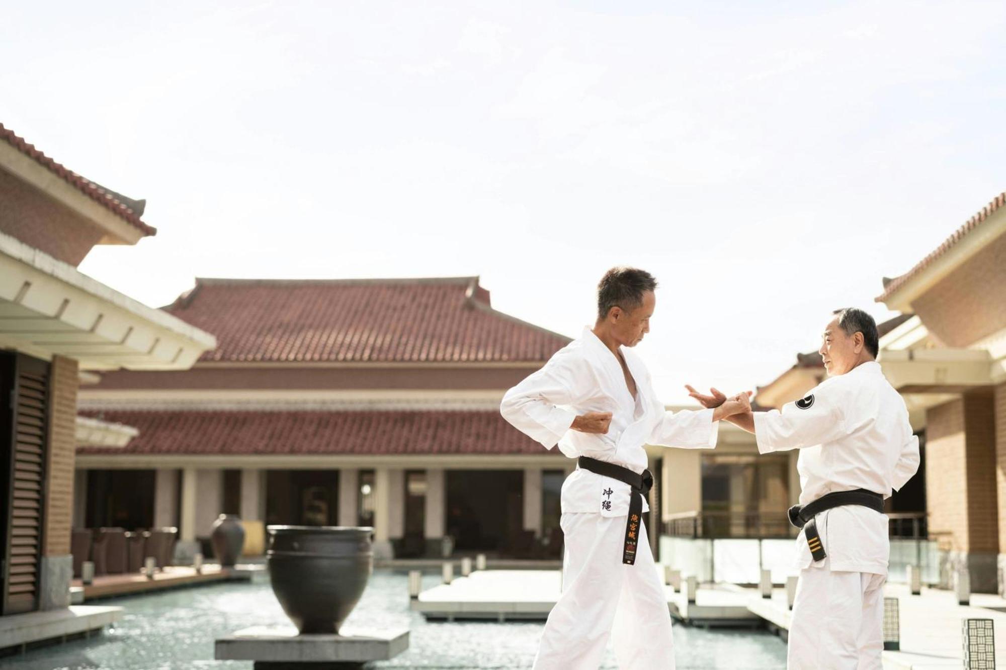 The Ritz-Carlton Okinawa Hotel Nago Exterior photo